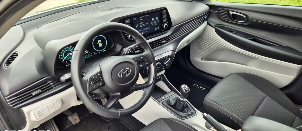 Hyundai i20 cena 66900 przebieg: 6700, rok produkcji 2022 z Września małe 106